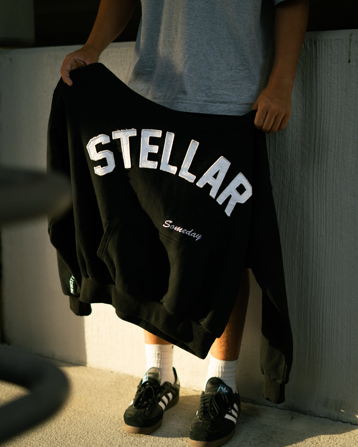 STELLAR SOMEDAY HOODIE - COAL BLACK / IVORY